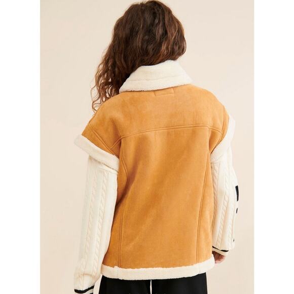 BLANK NYC Revolve Faux Fur Sherpa Cap Sleeve Vest Size Small In Biscotti NEW - Picture 3 of 14